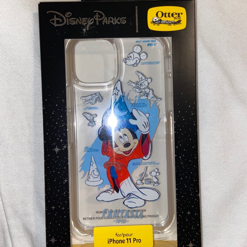 Otter box Authentic DisneyParks phone case✨